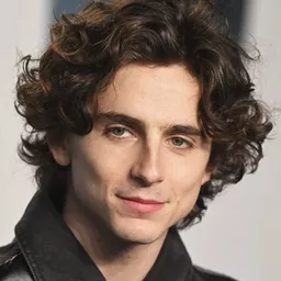 添麥菲查洛美 飾演 Paul Atreides