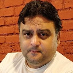 艾希文·高索爾 飾演 Dharmesh Jain