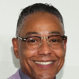 吉安卡羅·埃斯波西托 飾演 Lambert