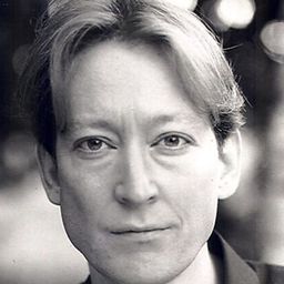 史考特·漢迪 飾演 Marshal Berthier