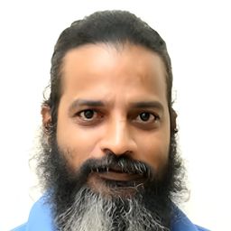 阿亞帕·P·夏馬 飾演 Divi Bhairagi