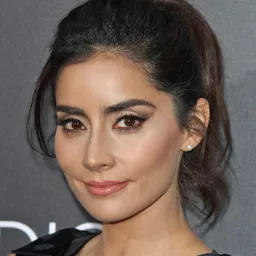 寶拉·努涅斯 飾演 Rita