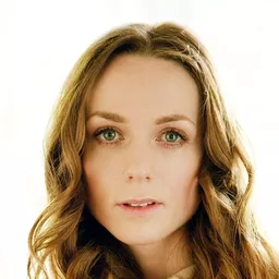 凱莉康頓 飾演 Kate McKenna