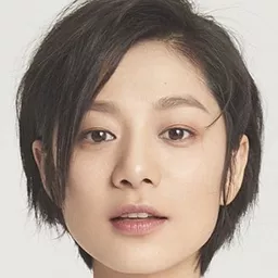 王真兒 飾演 Zhao Yifang