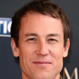 托比亞·曼齊司 飾演 Peter Banning