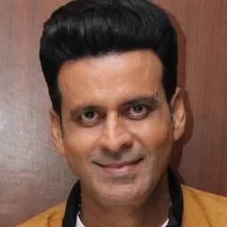 馬諾傑·巴傑帕伊 飾演 Inspector Madhukar Zende