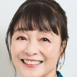 日高のり子 飾演 Sugoi Cube (voice)