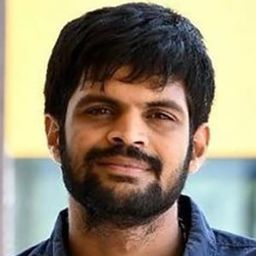 Mahesh Achanta 飾演 