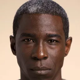 Abdul Salis 飾演 Dodge